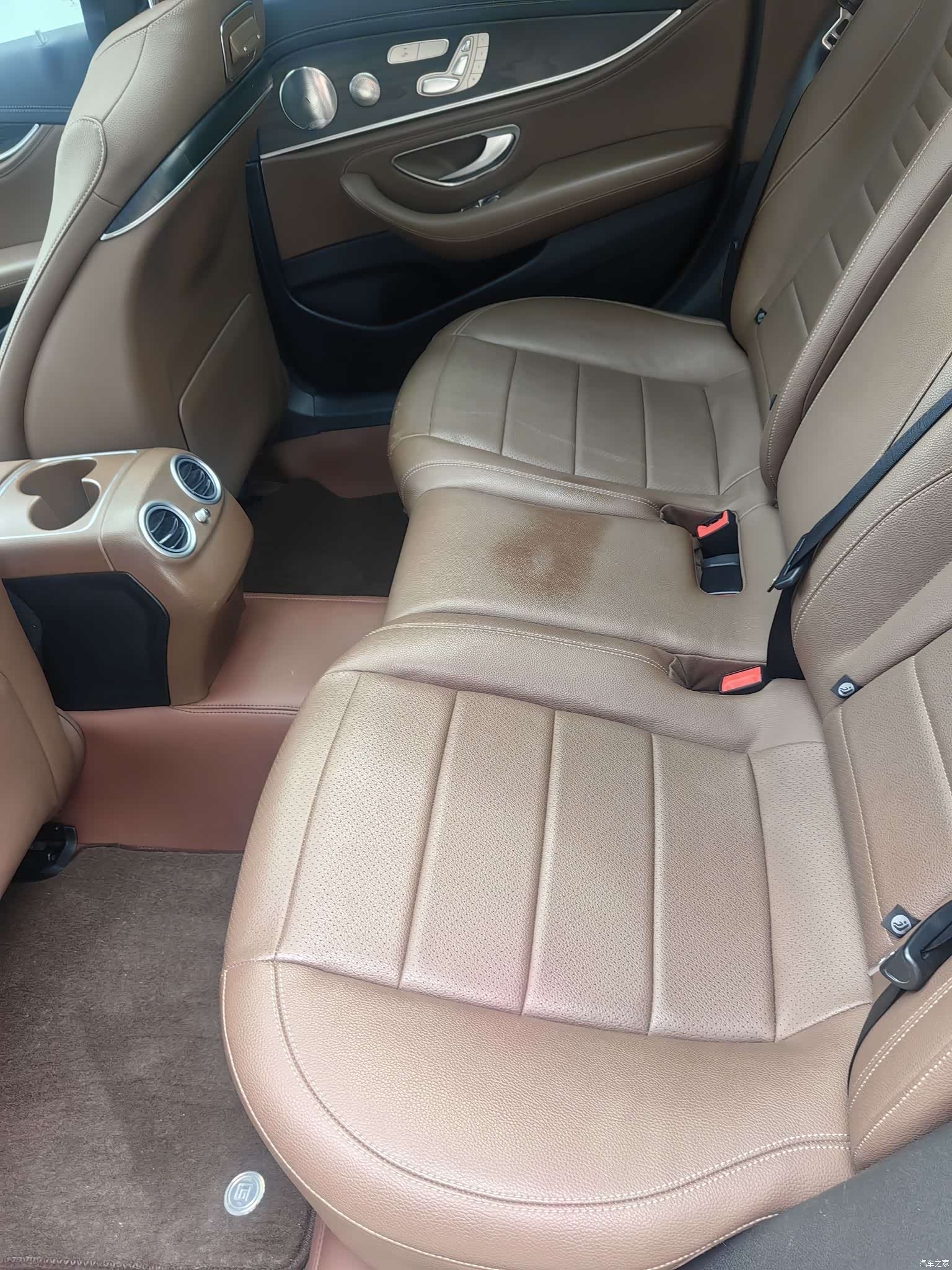 Mercedes-Benz E-Class, 2020 7