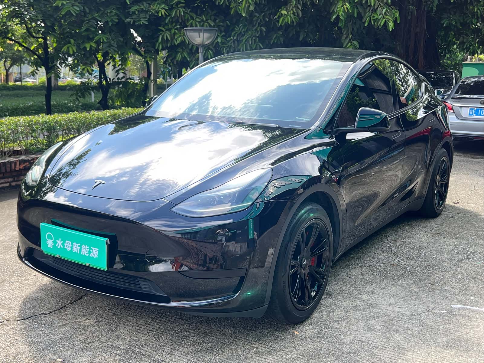 Tesla Model Y, 2022 1