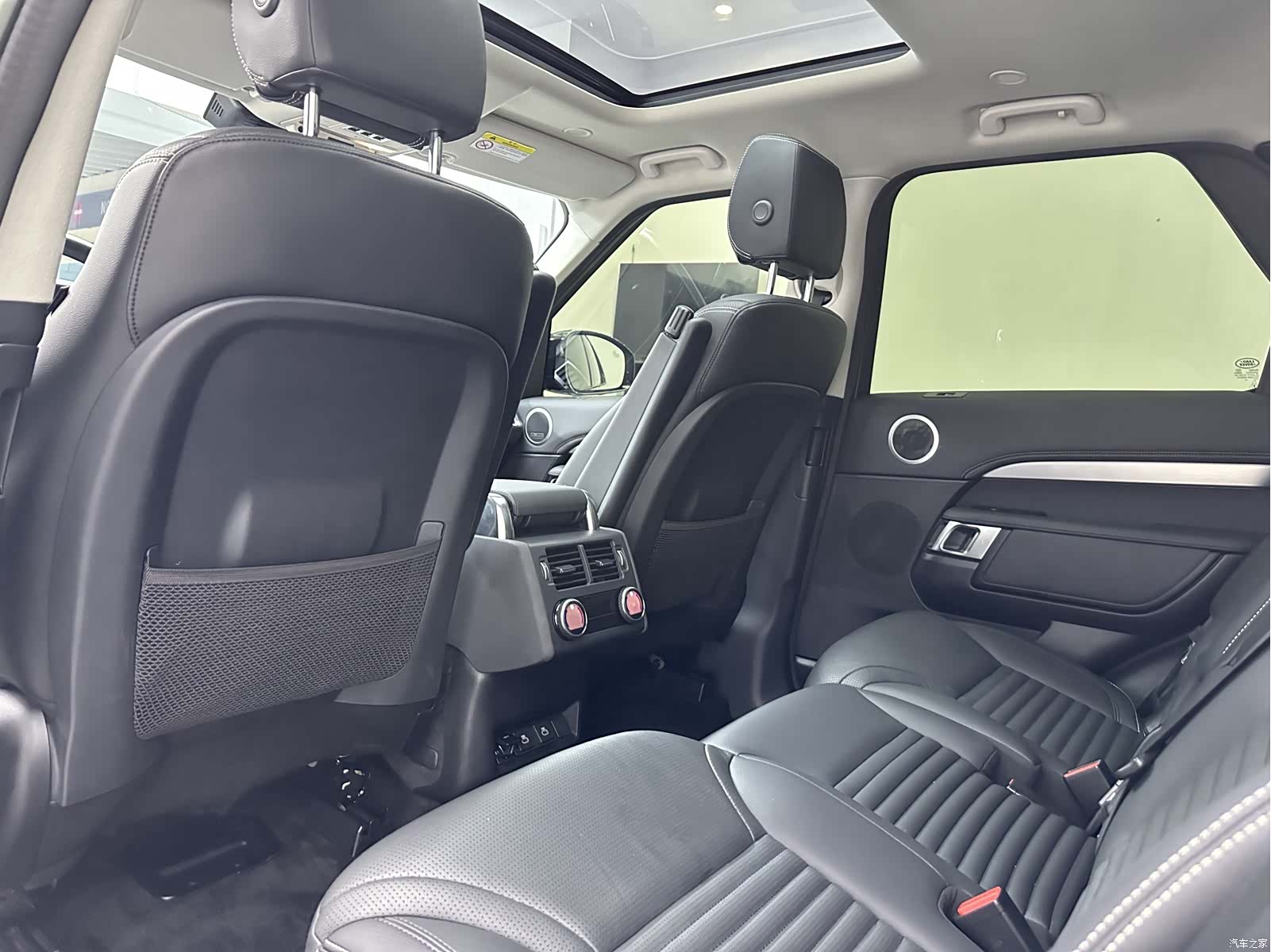 Land Rover Discovery, 2022 12