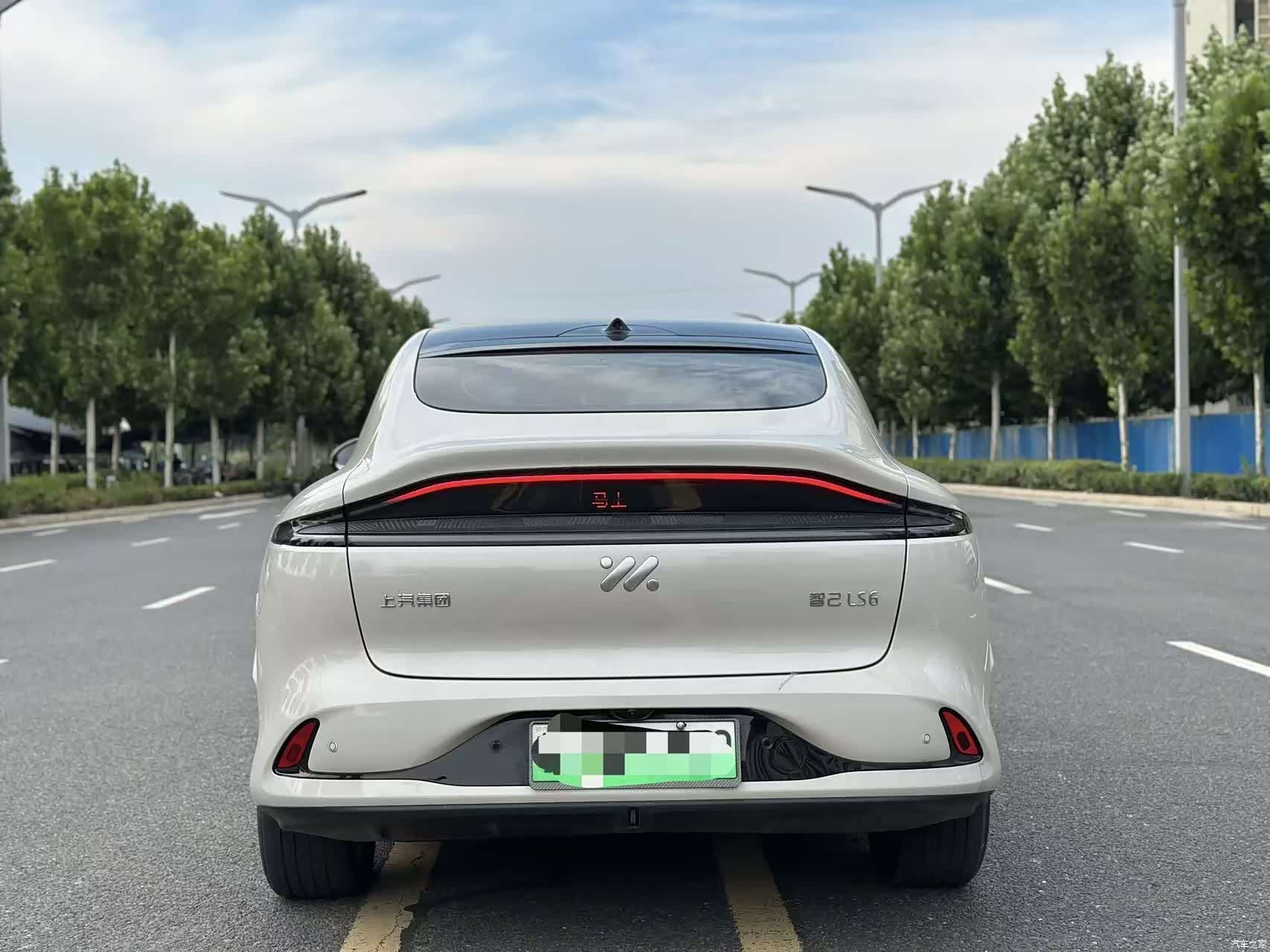 IM Motors LS6, 2025 7