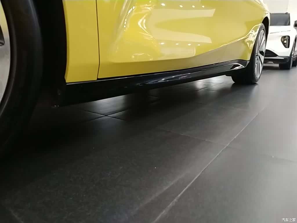 Geely E8, 2024 22