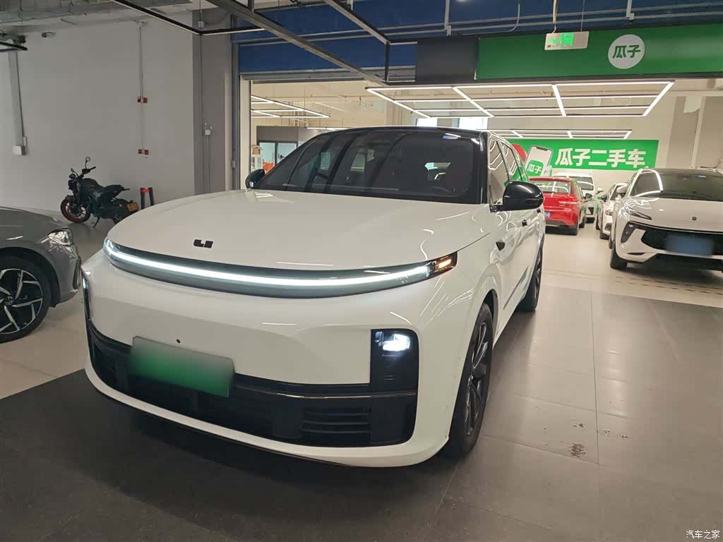 Li Auto L7, 2023 1