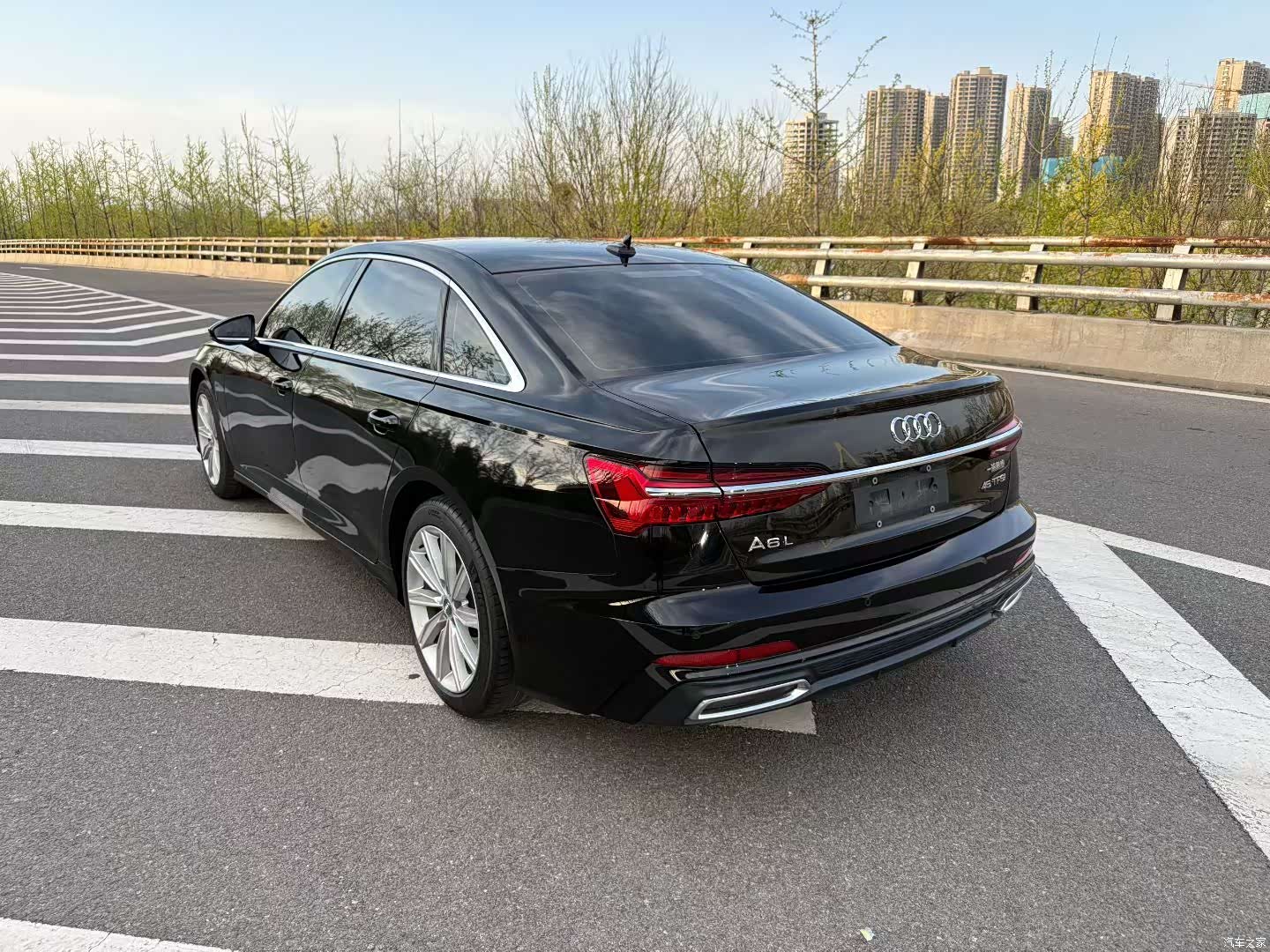Audi A6L, 2020 7