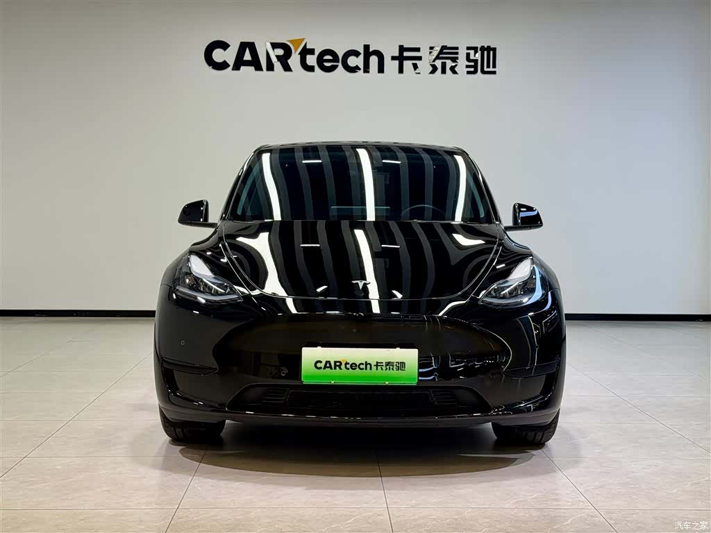 Tesla Model Y, 2023 3