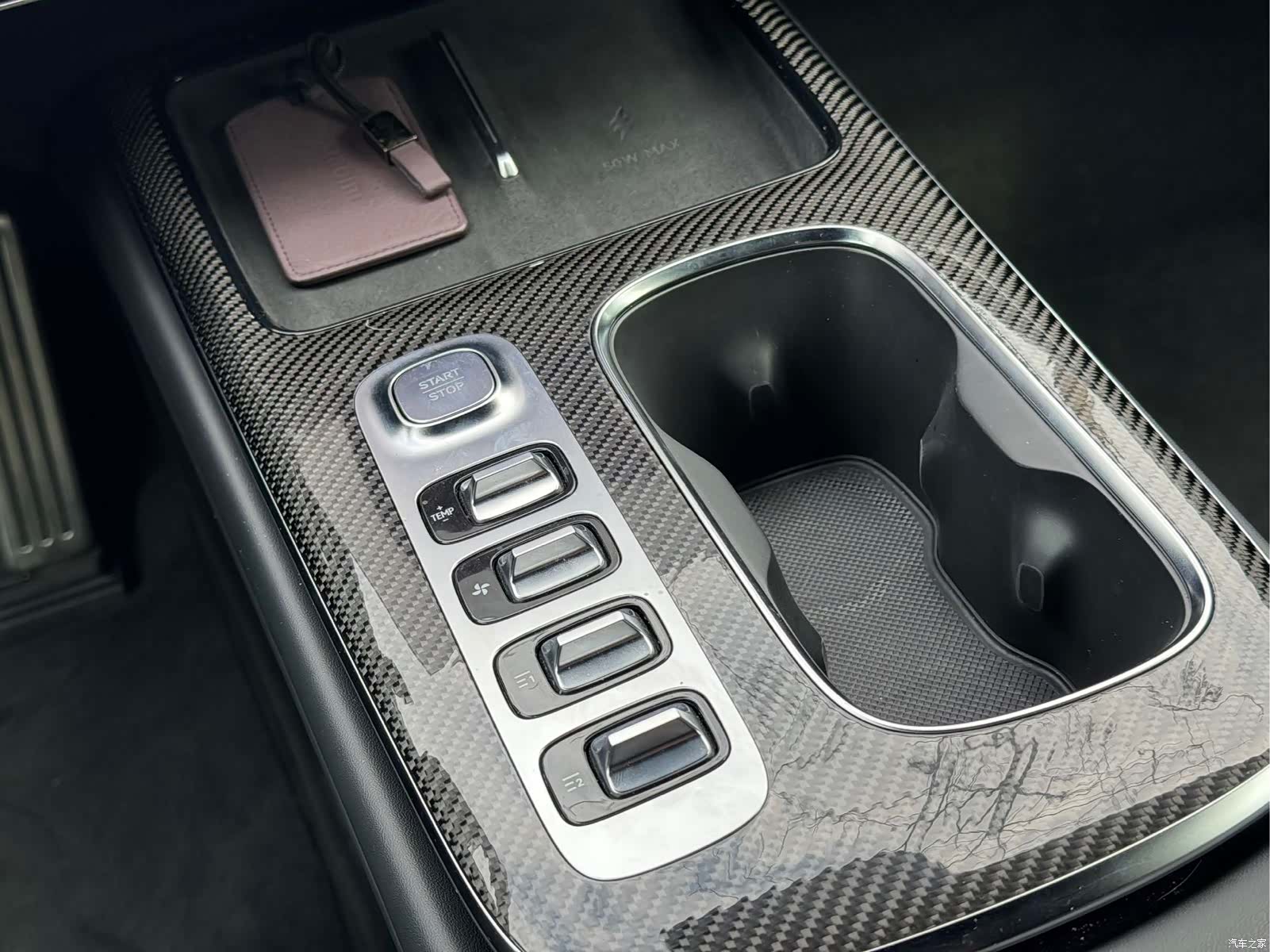 Xiaomi SU7, 2025 22