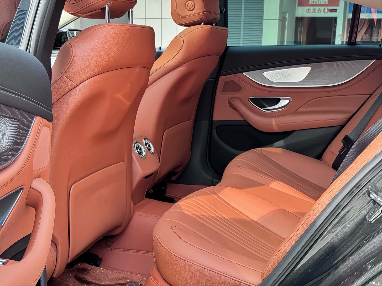 Mercedes-Benz CLS, 2022 12