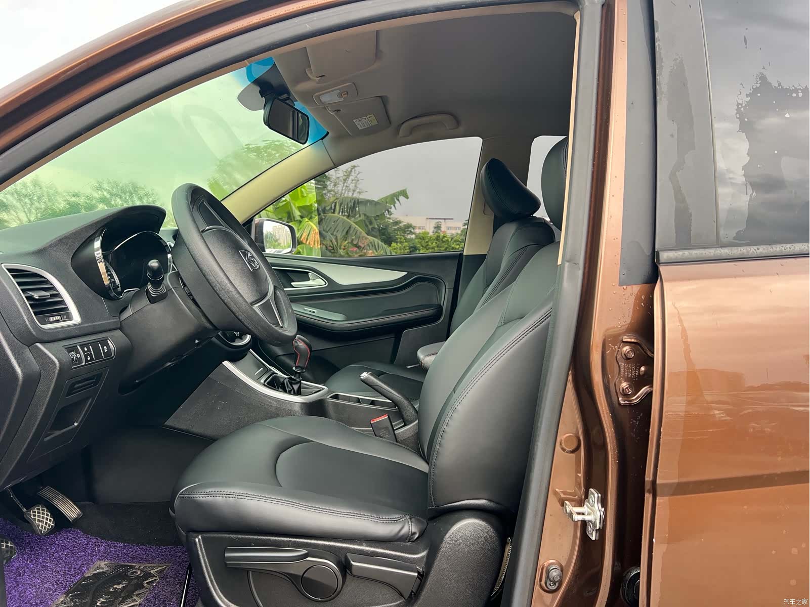 Wuling 560, 2017 все фото