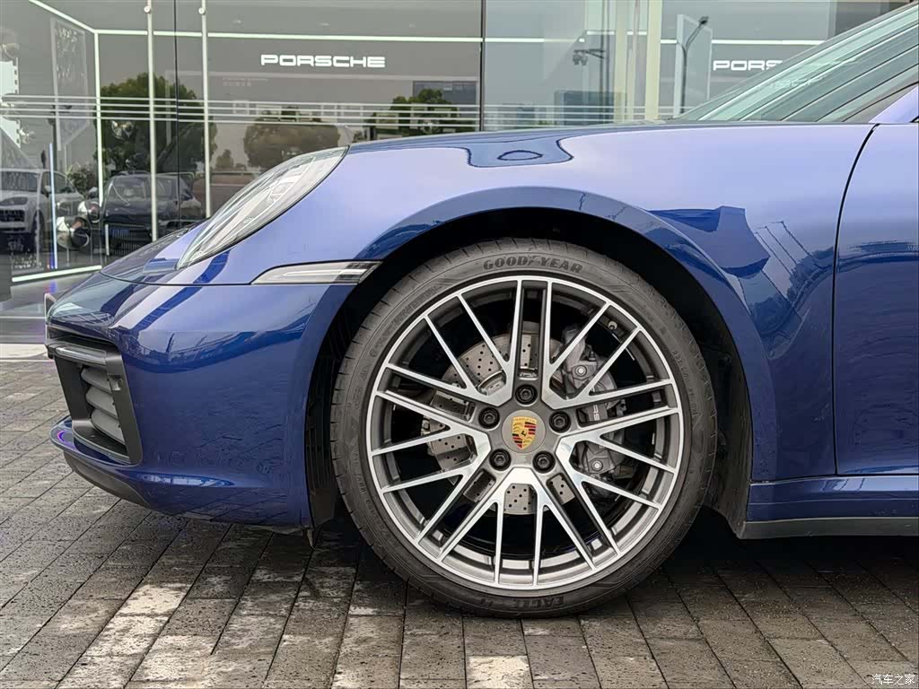 Porsche 911, 2023 9