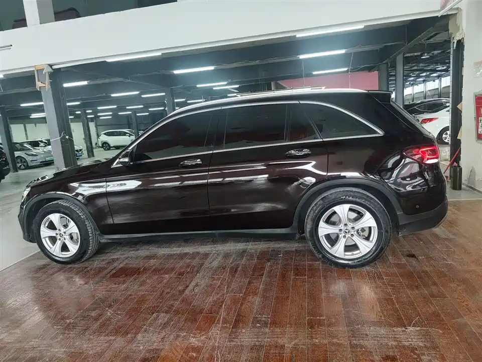 Mercedes-Benz GLC Mercedes-Benz GLC