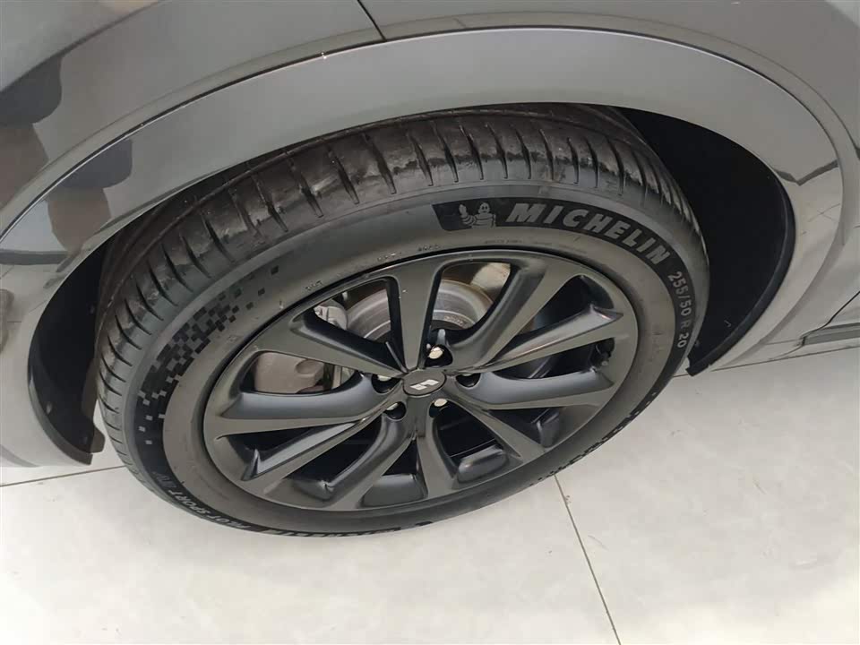 Li Auto Ideal ONE