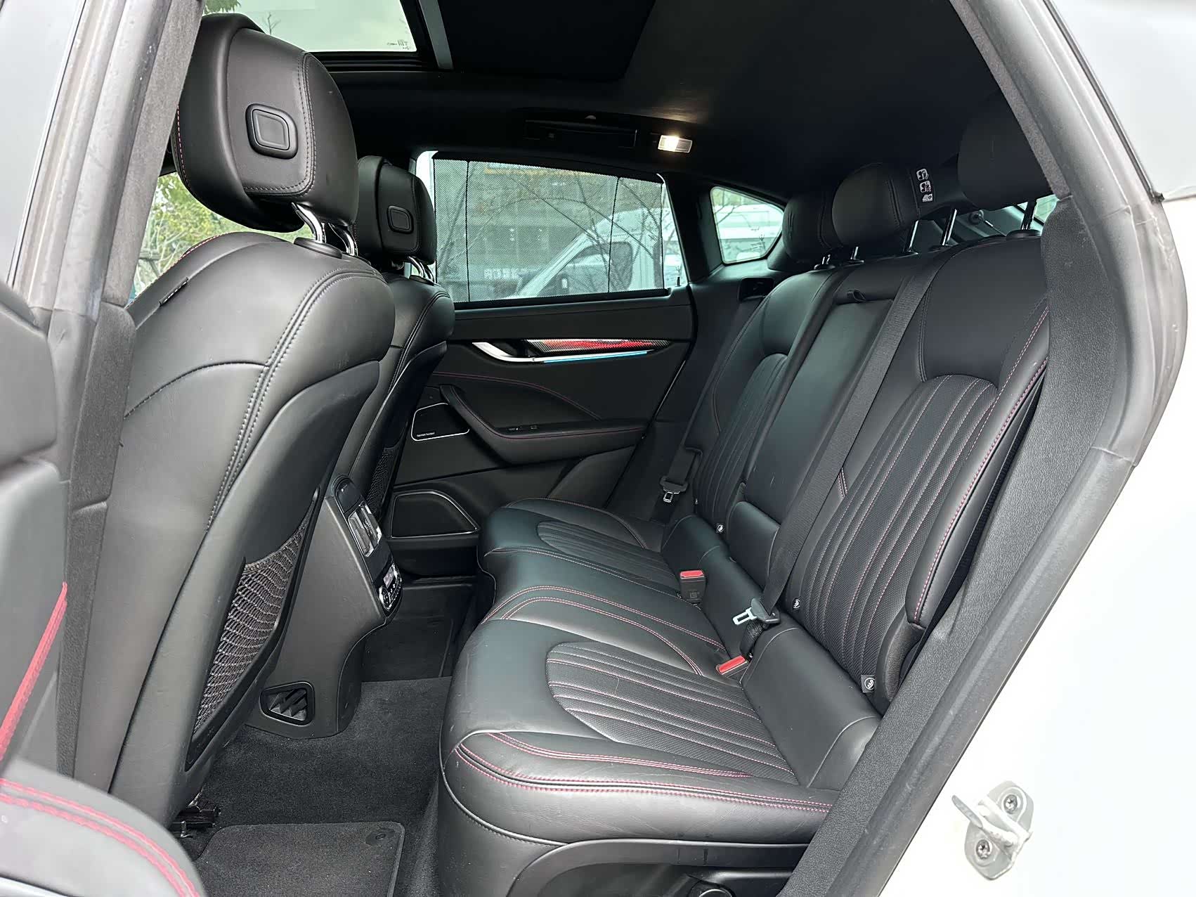 Maserati Levante, 2017 16