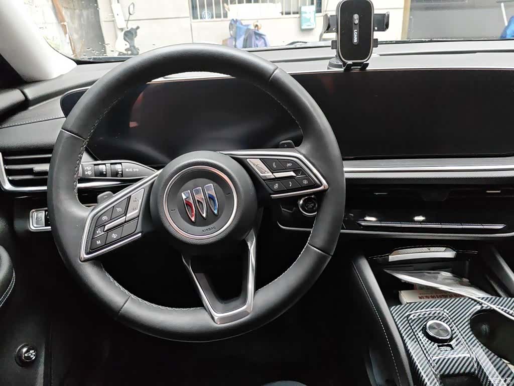 Buick Envision Plus, 2025 3