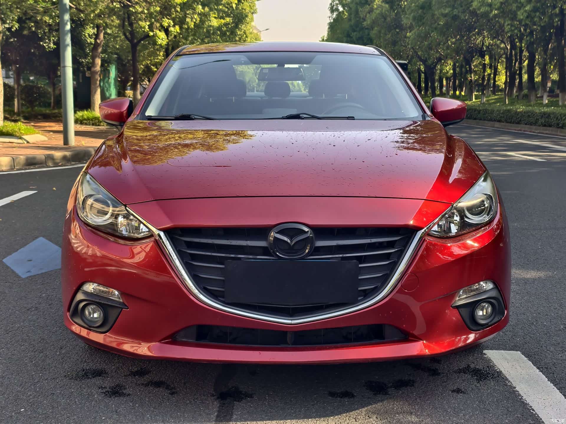 Mazda Mazda3, 2015 2