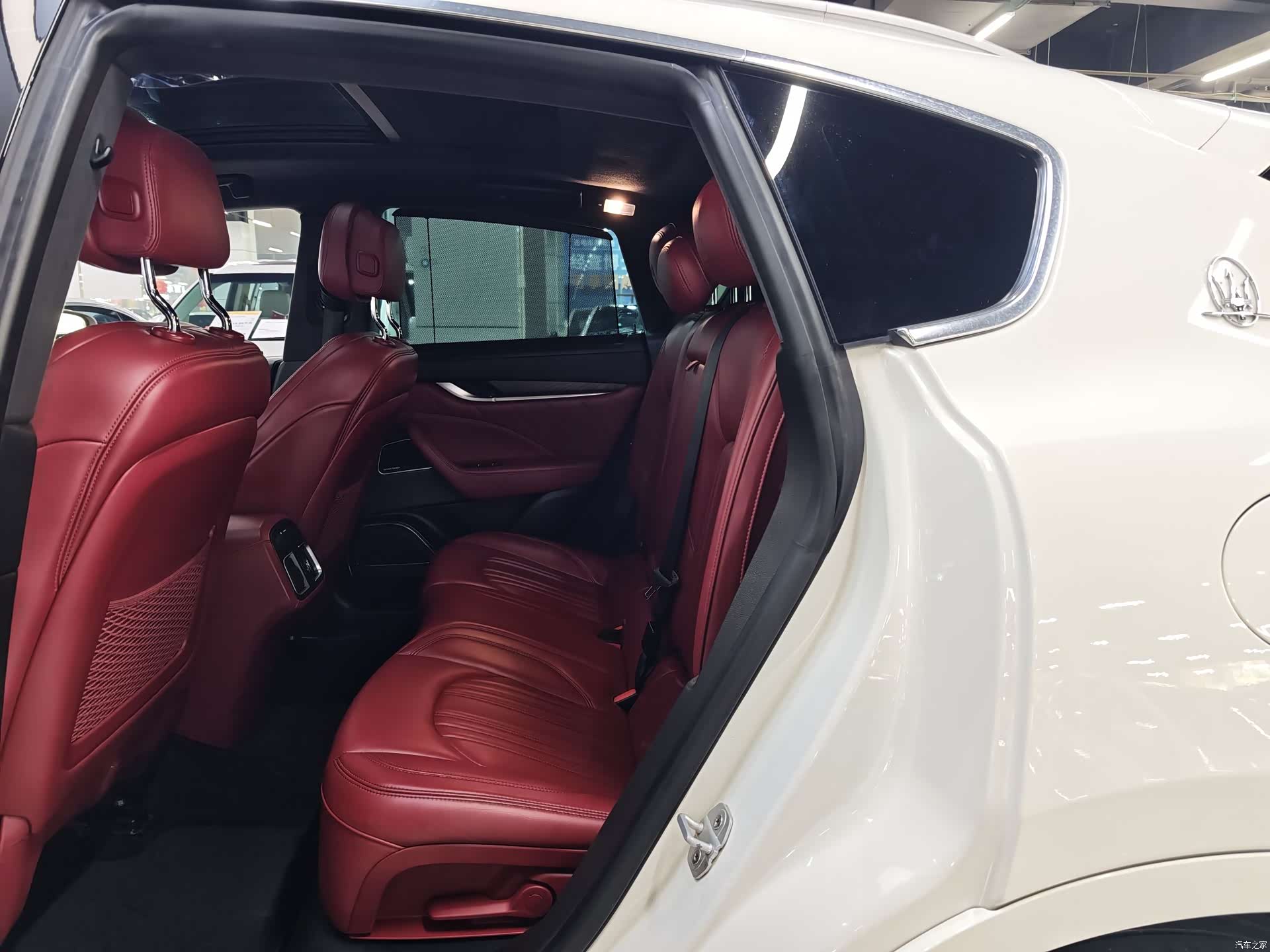 Maserati Levante, 2019 8