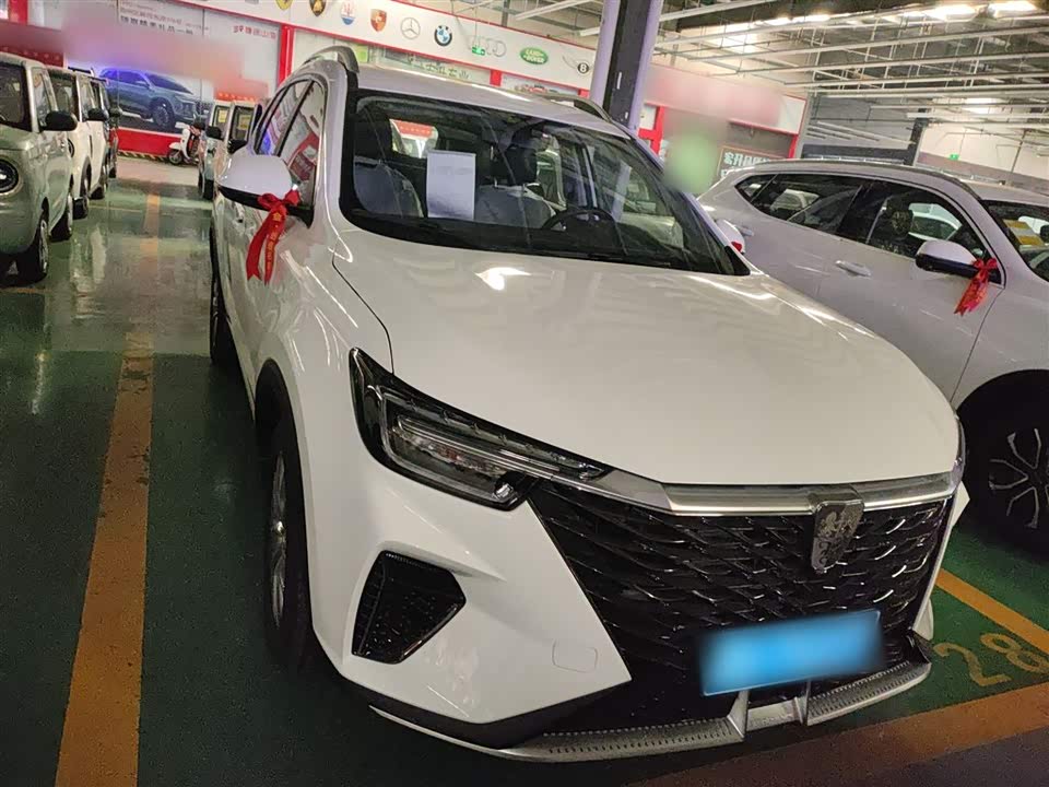 Roewe RX5