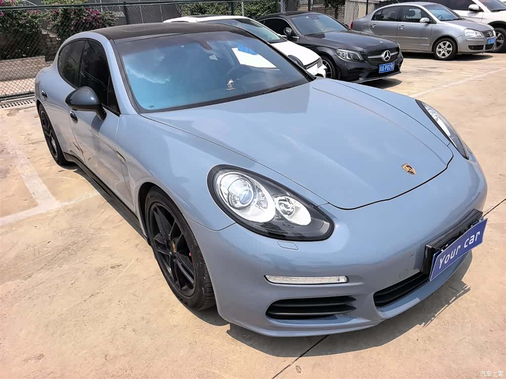 Porsche Panamera, 2015 3
