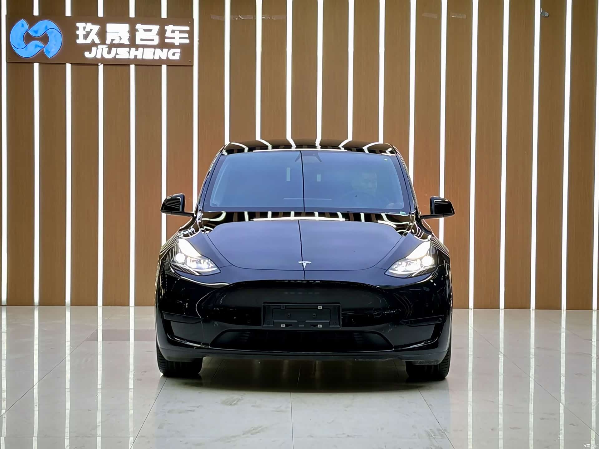 Tesla Model Y, 2022 2