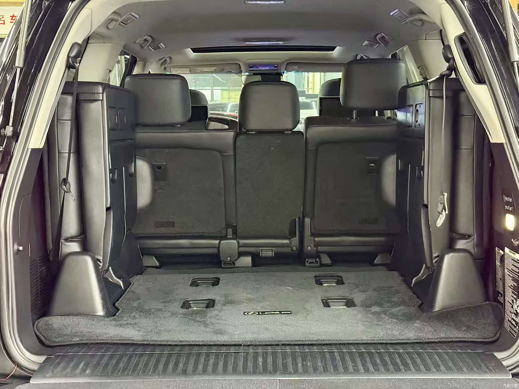 Lexus LX, 2016 16