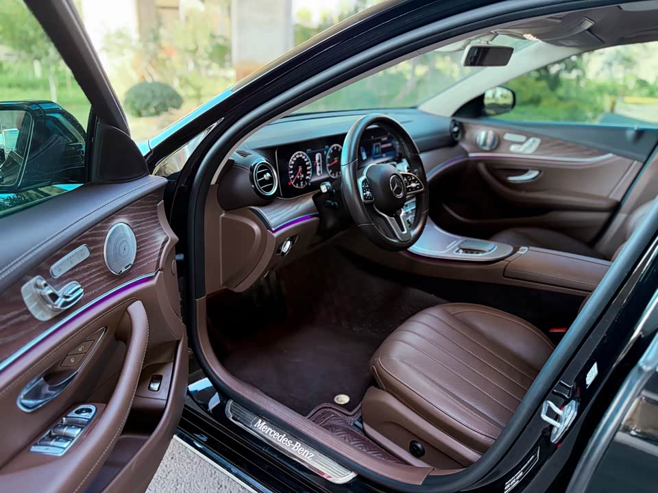 Mercedes-Benz E-class Mercedes-Benz E-class