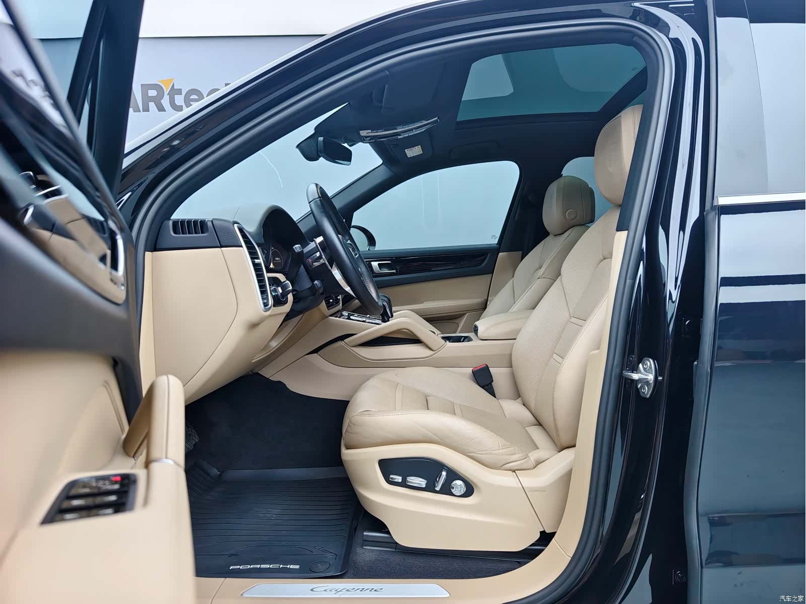 Porsche Cayenne, 2019 все фото