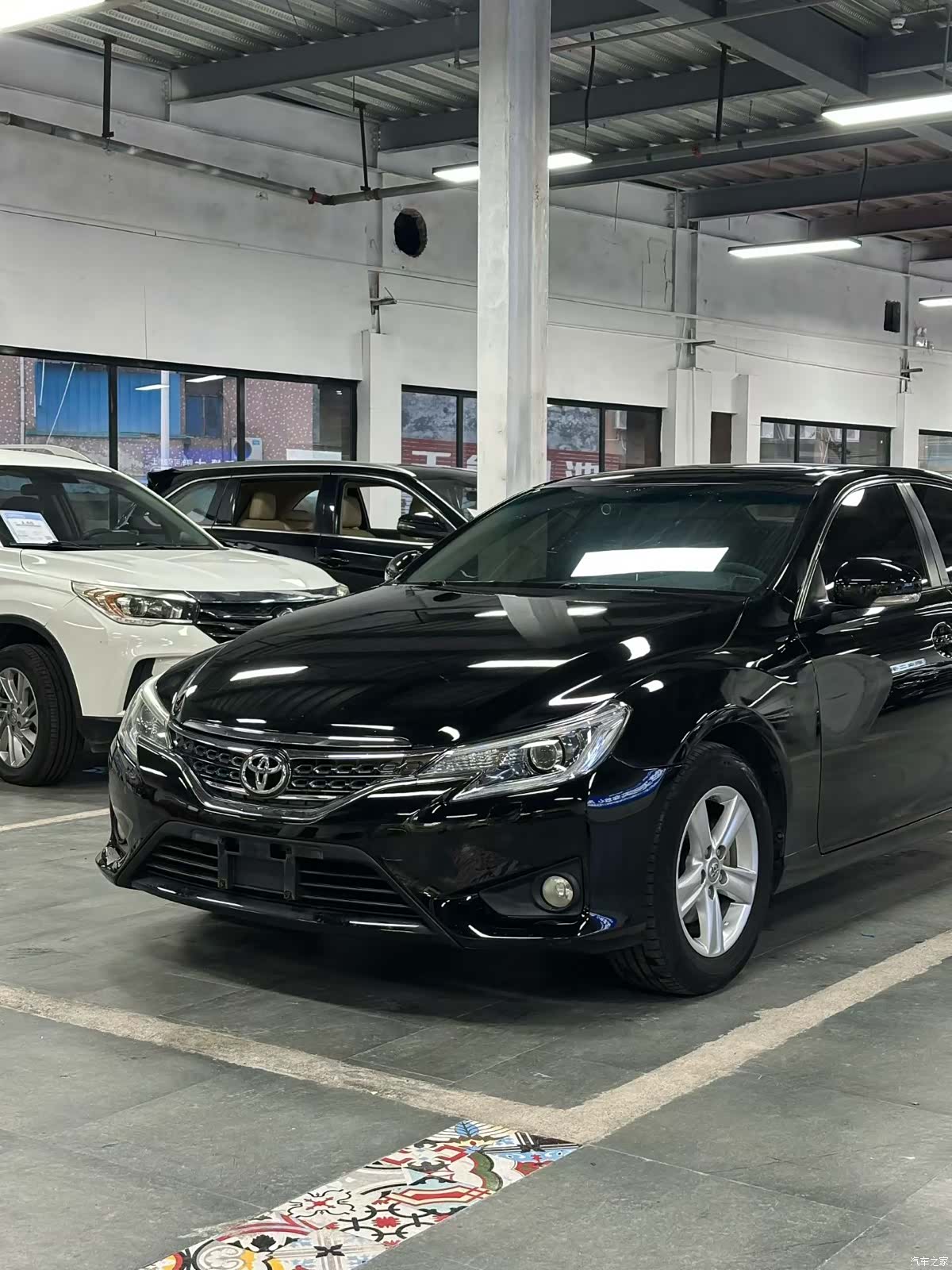 Toyota 2.5V, 2017 3