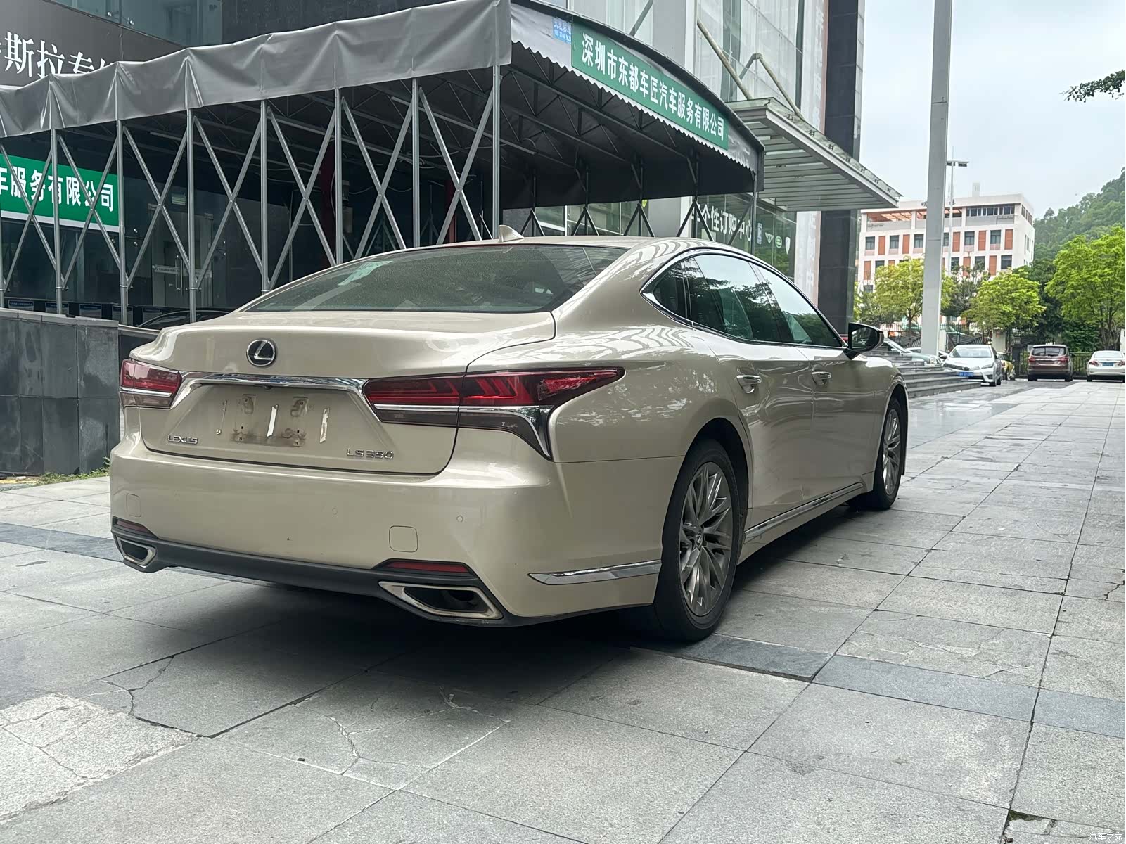 Lexus LS, 2018 7