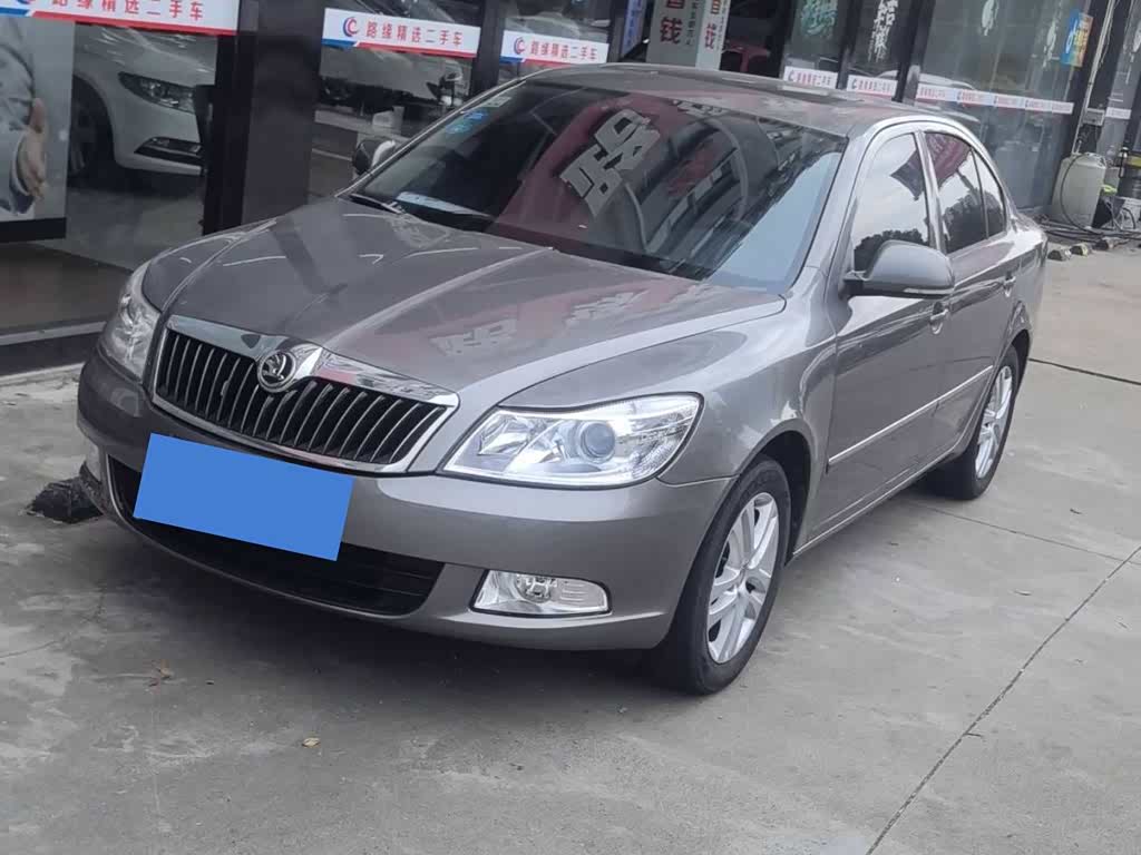 Skoda Octavia 2013 1.6L AT