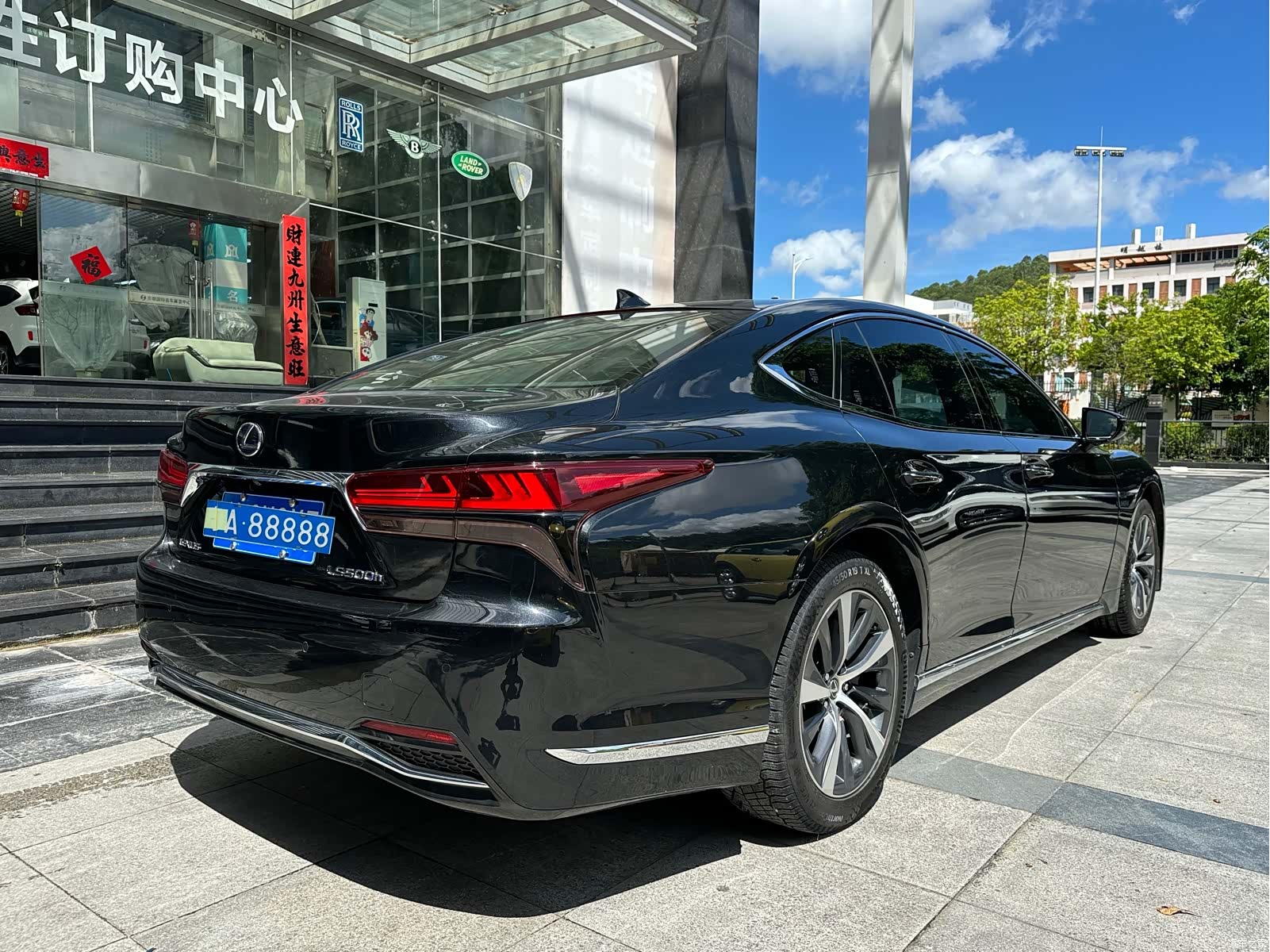 Lexus LS, 2021 7