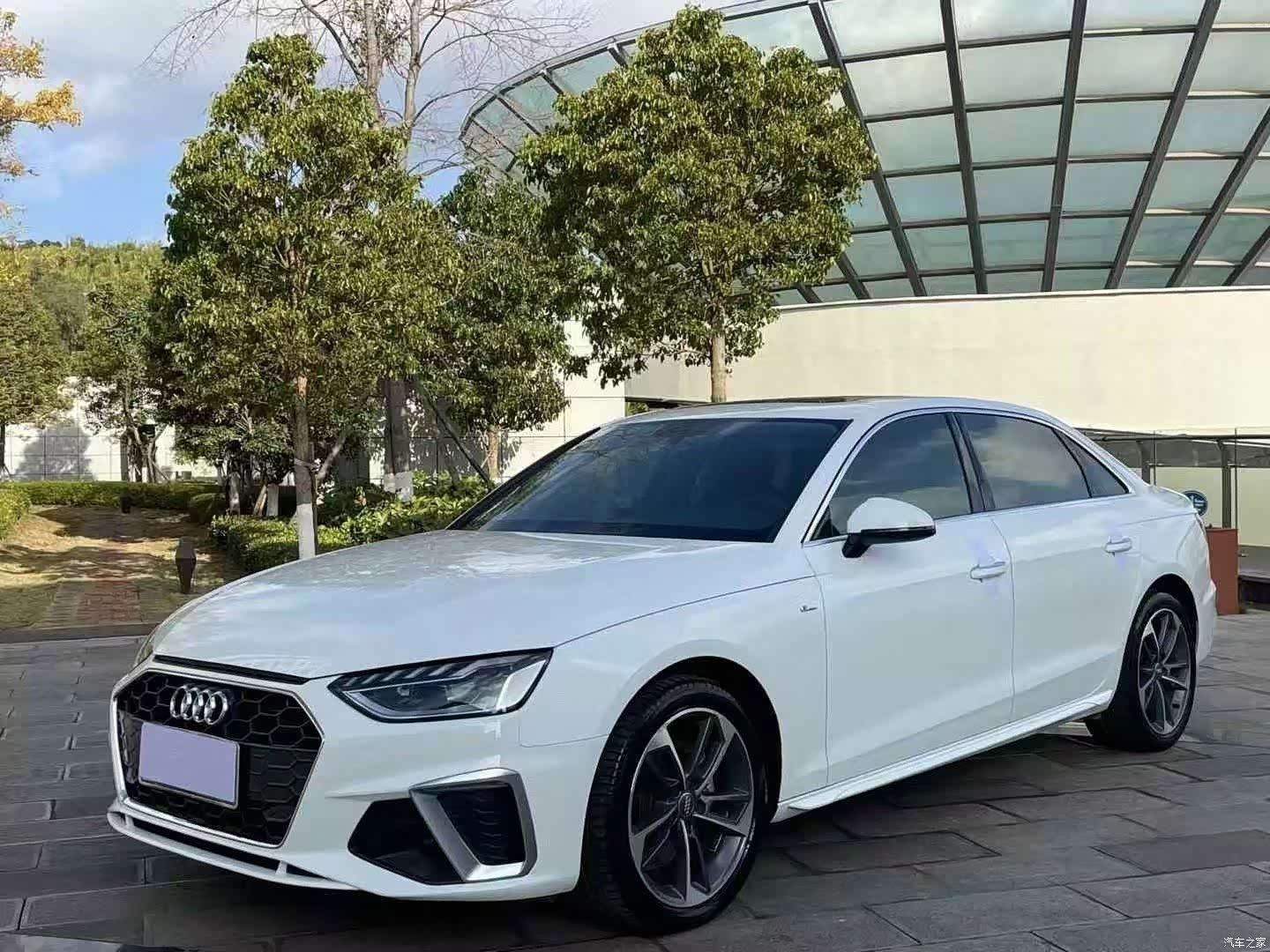 Audi A4L, 2020 1