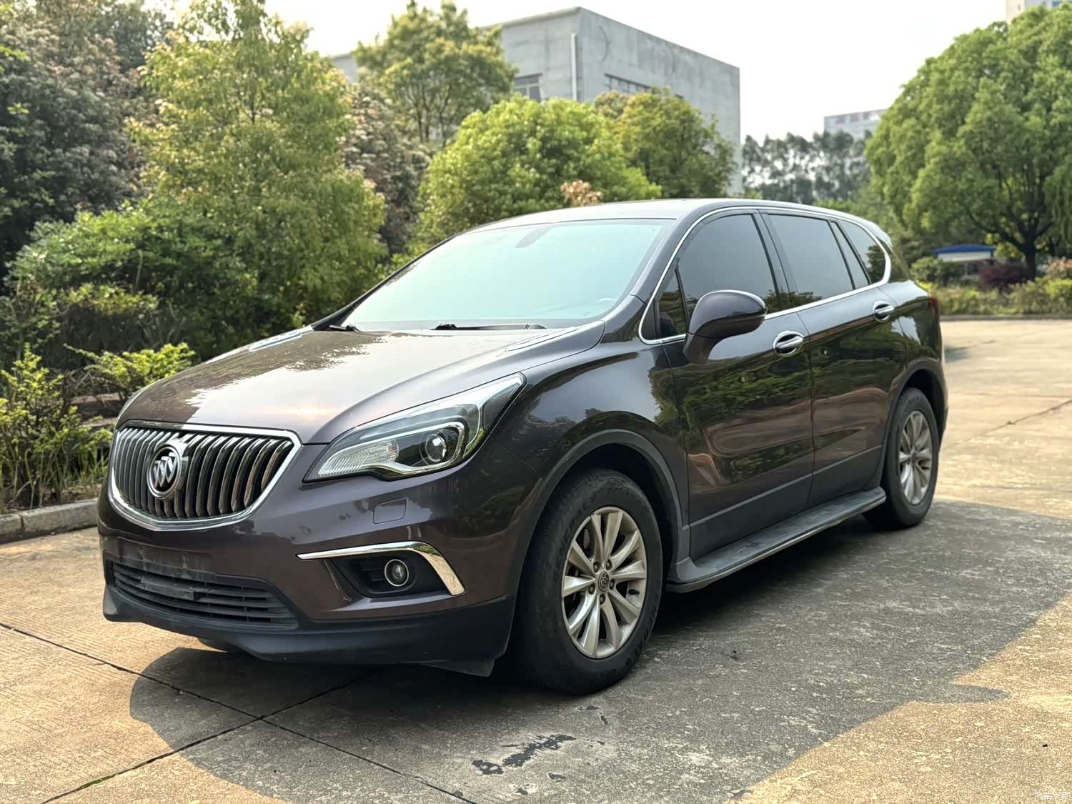 Buick Envision Plus, 2017 1
