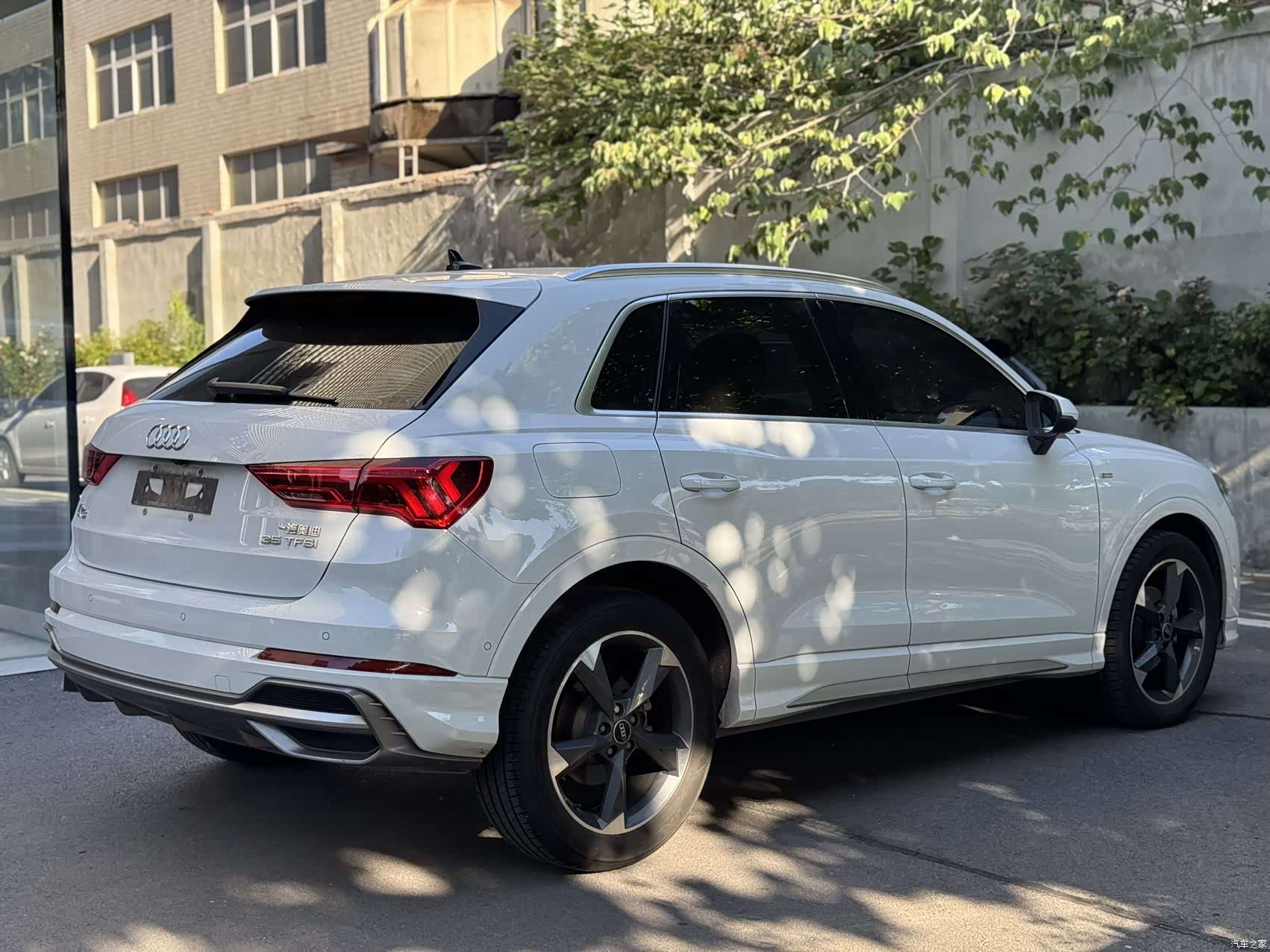 Audi Q3, 2022 7