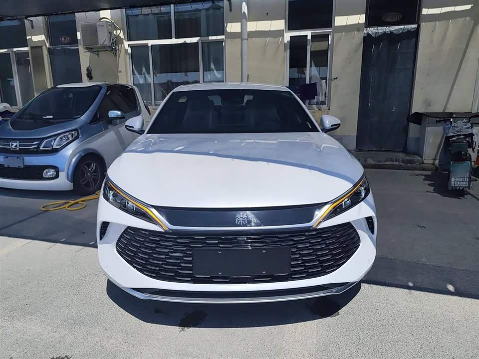 BYD Qin L BYD Qin L