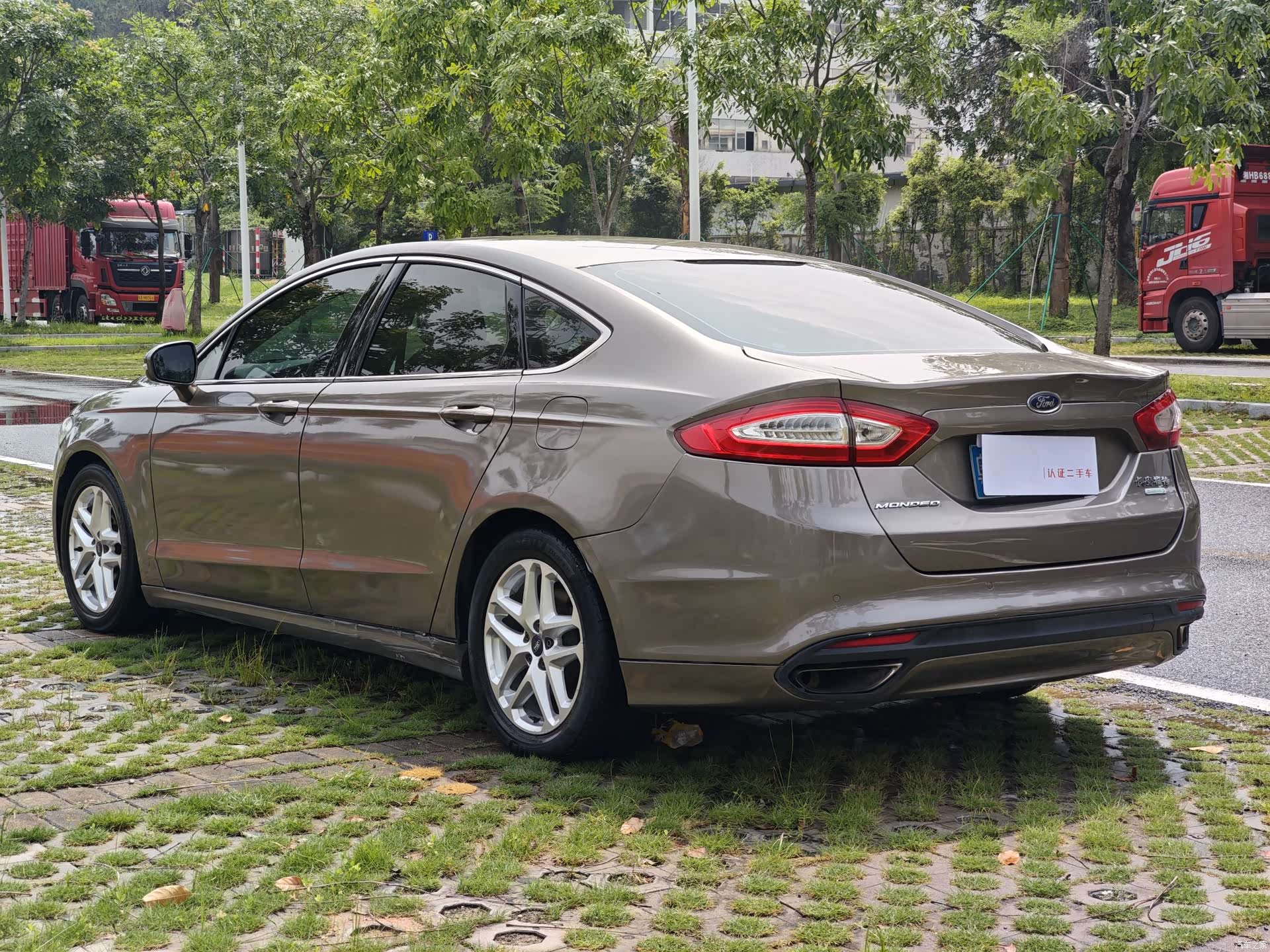 Ford Mondeo, 2013 7