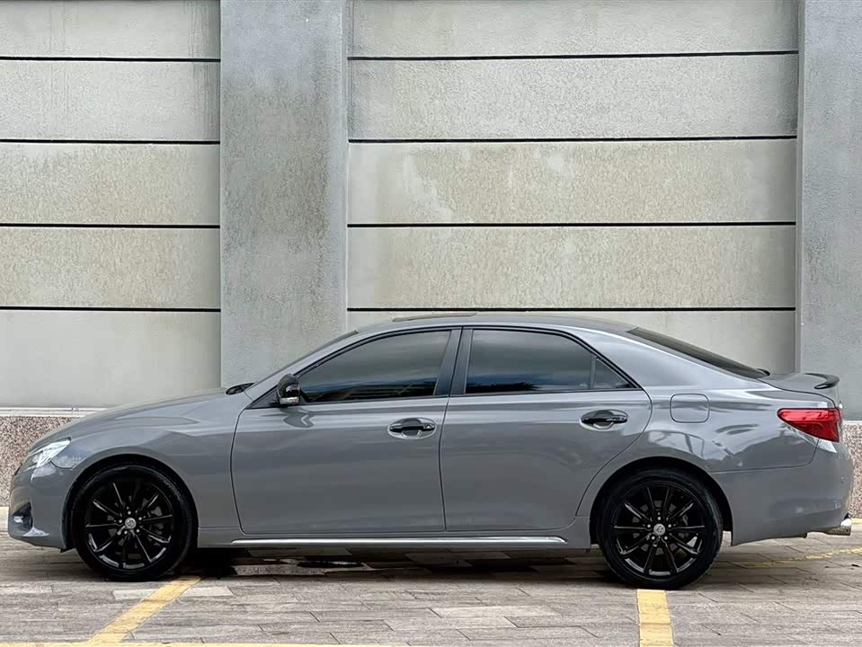 Toyota Reiz Toyota Reiz