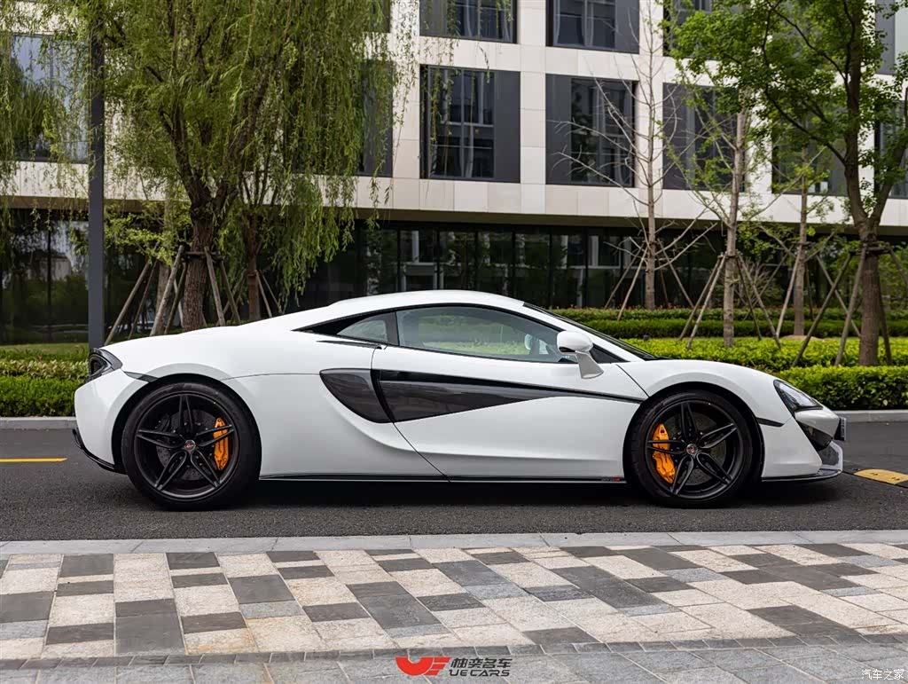 McLaren 570, 2019 7