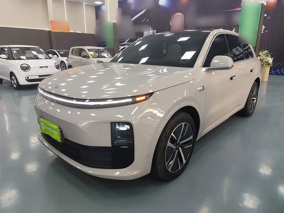 Li Auto Ideal L6