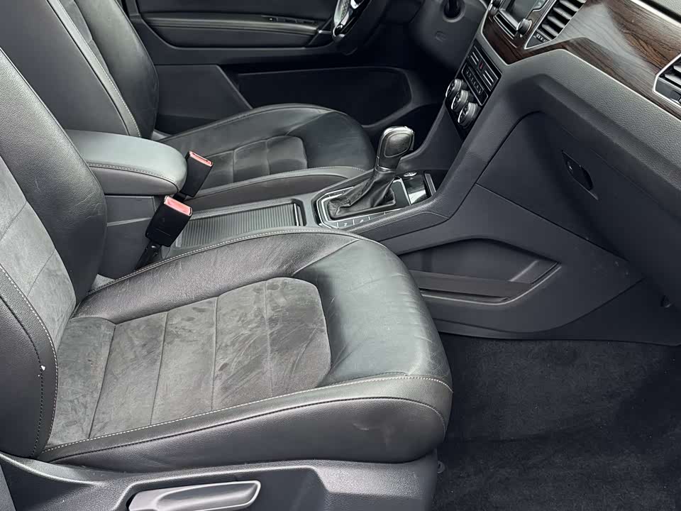 Volkswagen Golf*Jiayu Volkswagen Golf*Jiayu