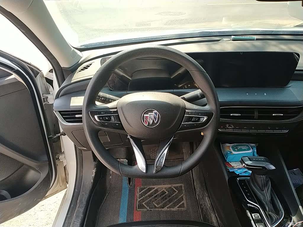 Buick Verano, 2022 3