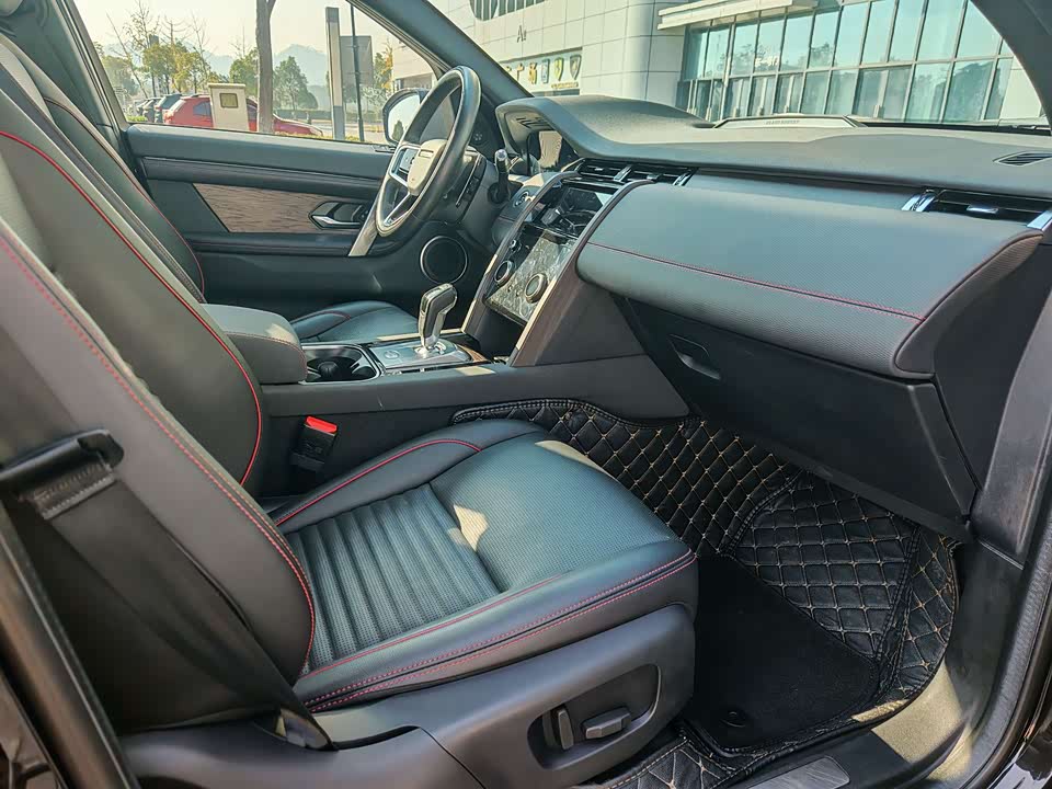 Land Rover Discover sports