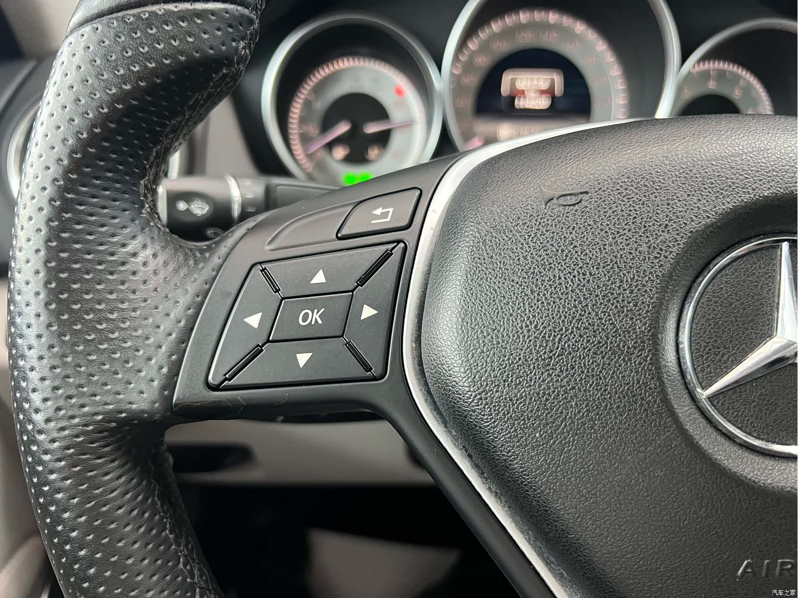 Mercedes-Benz C-Class, 2014 32