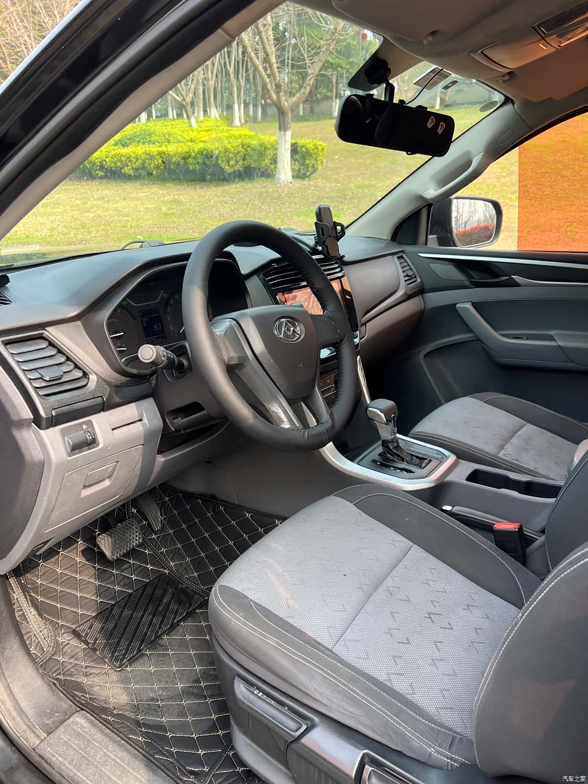 Maxus T60, 2018 8
