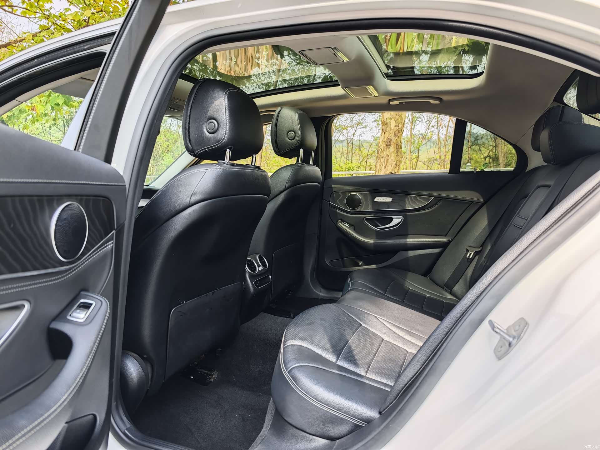 Mercedes-Benz C-Class, 2019 7