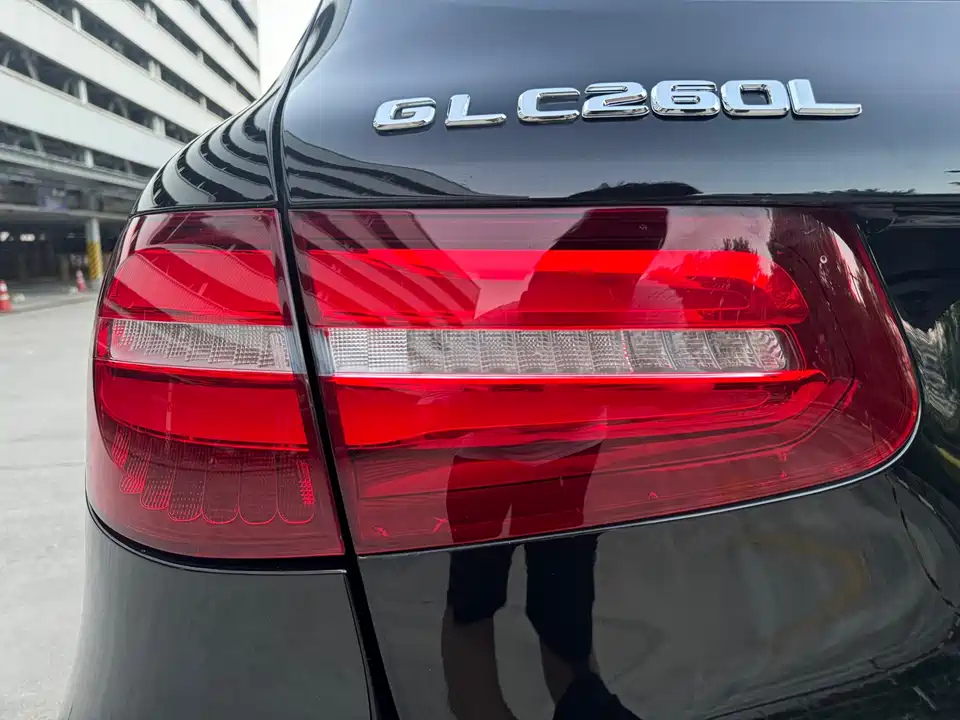 Mercedes-Benz GLC Mercedes-Benz GLC