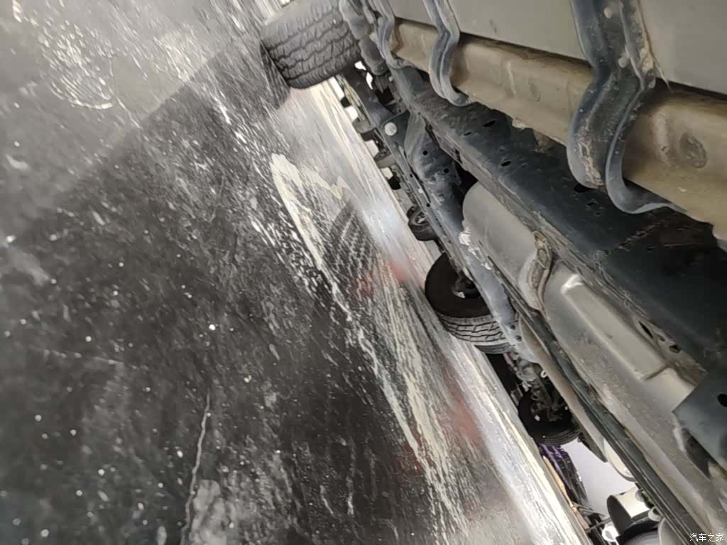 Tank 300, 2025 6