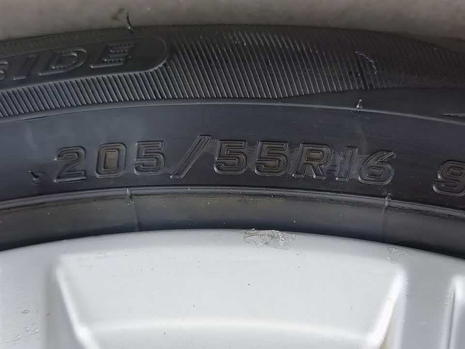 Volkswagen Sagitar Volkswagen Sagitar