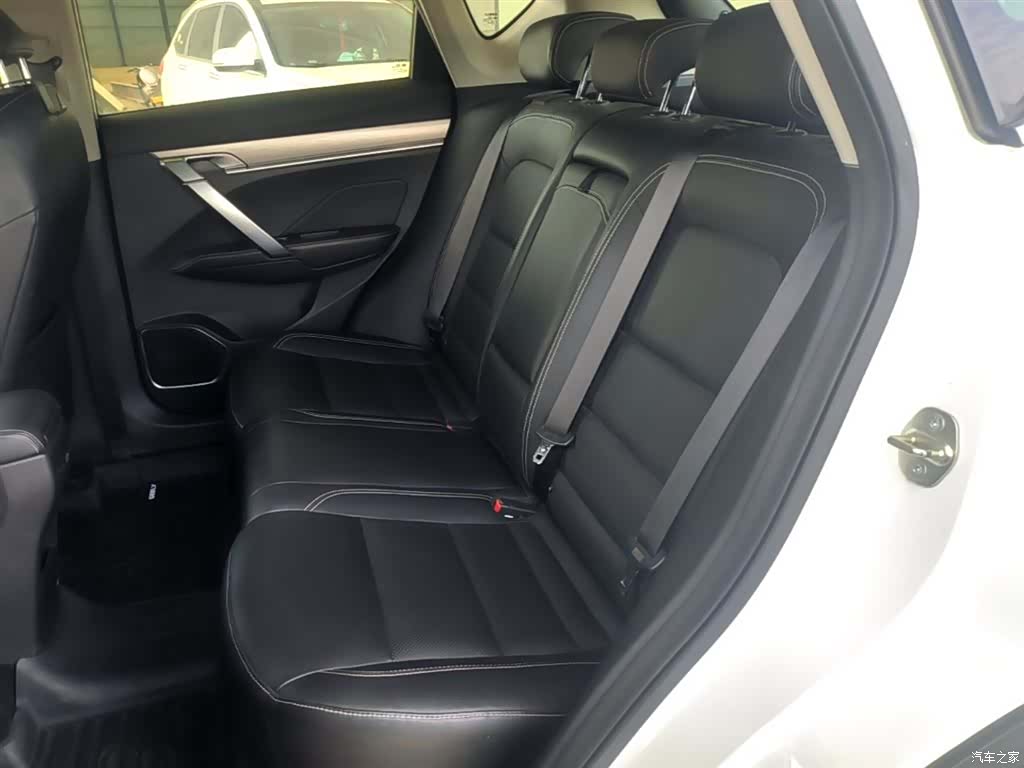 Geely Coolray, 2019 17