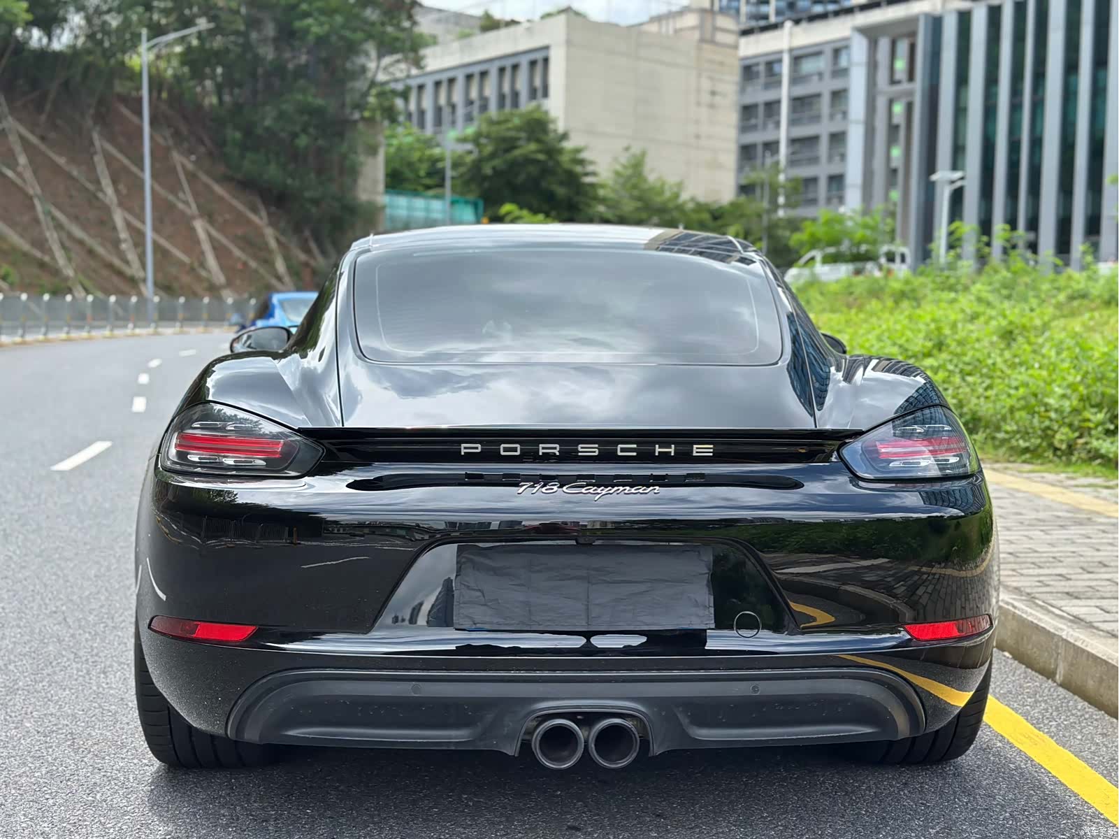 Porsche Cayman, 2017 11