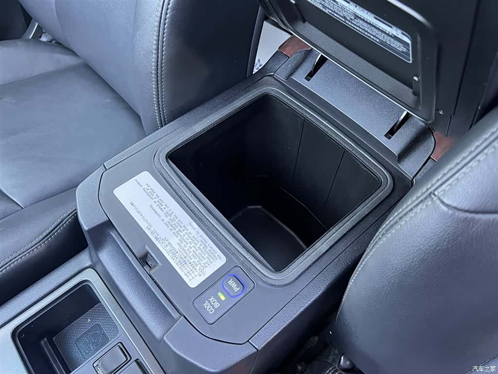 Toyota Prado, 2015 26