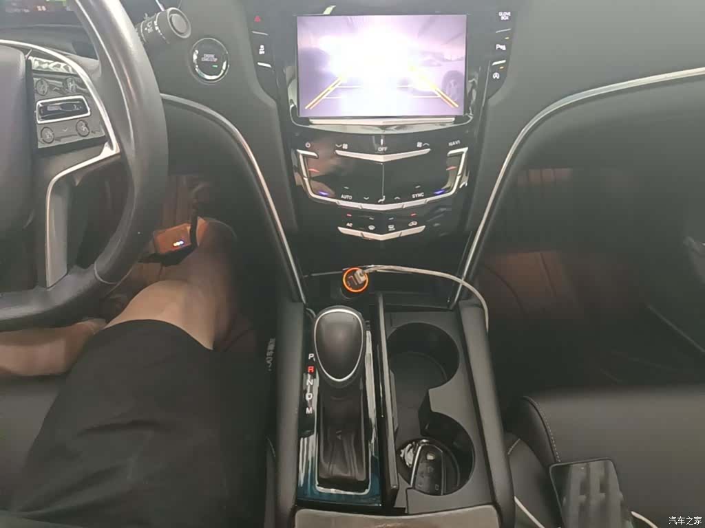 Cadillac XTS, 2019 14