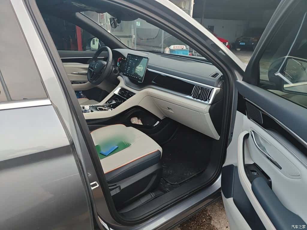 BYD Song, 2022 20